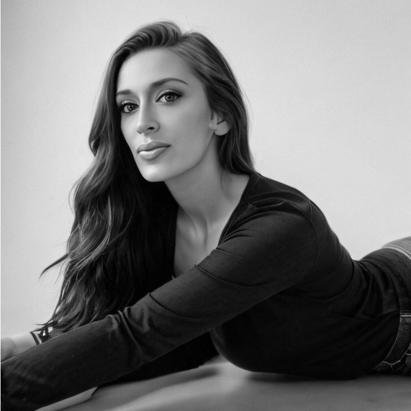 Meet your Posher, Jami - Picture 5 of 6